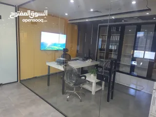  5 مكتب تجاري مفروش للبيع