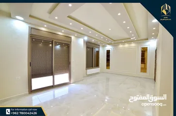  18 شقق اشباه فلل للبيع مساحة 185 متر بأعلى اطلالة في محافظة اربد موقع مميز جدا