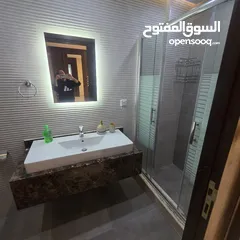  16 فيلا متلاصقة للبيع او للايجار في عبدون - ref : 12161