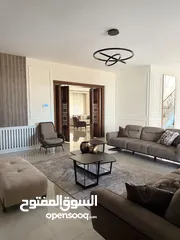  6 فيلا للبيع