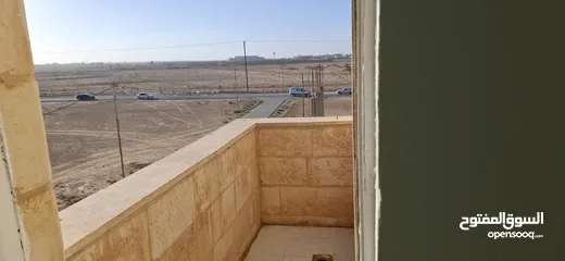  3 شقة مميزة على المدخل الجنوبي لجامعة آل البيت
