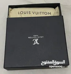  1 محفظه LOUIS VUITTON فرنسي اصلي  لويس فيتون
