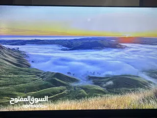  1 شاشة national sonic smart 43 inch بحالة الوكالة ولا خدش فيها