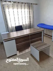  19 مكتب 140*70 مع جانبيه 80*40 وطاولة وسط تفصيل خشب مستورد بسعر المصنع