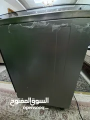  6 فرن غاز 4 عيون ايطالي اصلي.في حالة الوكالة، استعمال شهر ، تم شراؤه من الخليج.