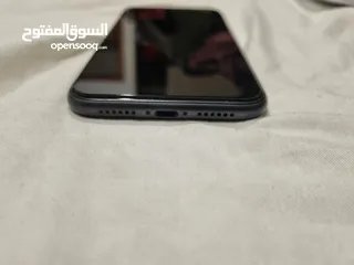  5 iphone 11  مستعمل