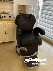  18 معدات مركز تجميل