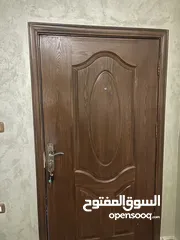  4 باب خشب للبيع