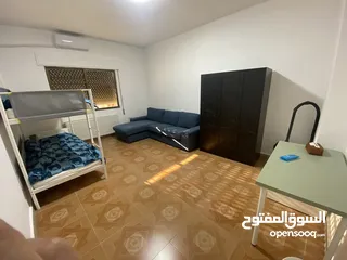  8 شقة عائلية مفروشة للايجار حي الجامعة