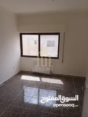  11 شقة مميزة طابق رابع 130م مجددة بالكامل في أجمل مناطق عبدون/ REF 4065