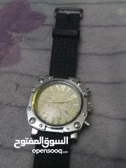  2 ساعه نوع بليد سويسري اصليه استعمال خفيف حسب الصور المرفق