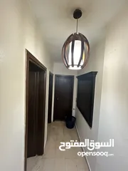  10 شقة طابق رابع اخير مع روف واطلالة مميزة جدا بسعر لقطة