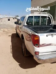  9 بك اب متسوبيشي   l200 موديل 2009 فور ويل 4X4
