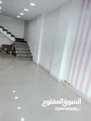  4 تأجير محل مشطب سوبر ديلوكس بالقرب من بنك فلسطين، شارع مجمع المحاكم