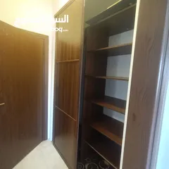  9 ضاحيه الرشيد- شقه فارغه بمساحه واسعه للايجار ـ 220 متر  ـ مكيفات ـ خزائن حائط