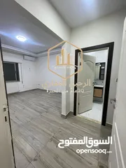  7 شقة / للايجار / ارضية / سوبر ديلوكس / 3نوم / خلدا