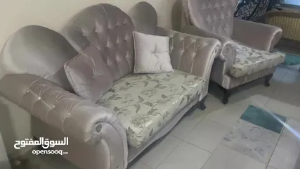  7 كنب مع طاوله