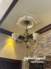  2 ثريات فاخرة بحالة ممتازة نحاس صافي تعمل 100٪؜ فخمة ومميزة وانيقة