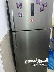  1 ثلاجه سيزلر مستعمله نضيفه عالفحص بالضليل