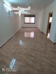  2 شقه مشطبه تشطب سوبر ديلوكس على الشارع لهل مدخلين بدون درج