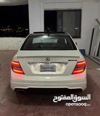  4 MERCEDES C200