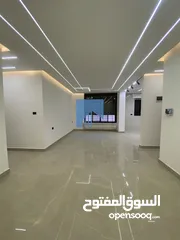  12 شقة أرضية فاخرة للبيع في الدوار السابع  - بالقرب من كوزمو 285م مع ترسات 150م تشطيب سوبر ديلوكس