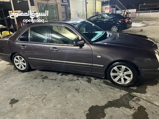  7 للبيع المستعجل مرسيدس E200 1996