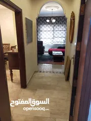  15 شقة مميزة ط.ارضي مفروشة للإيجار في منطقة ضاحية-الرشيد 3نوم//200متر