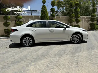  4 تويوتا كارولا ترخيص 2022 محرك 1800 هايبرد