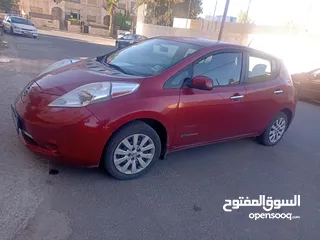  4 نيسان ليف S 2015 للبيع