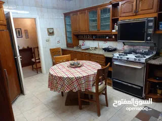  6 Apartment for Sale - Shmeisani - Amman - 270 sqm