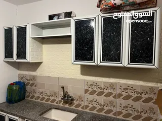  3 مطبخ المنيوم مستعمل اشي بسيط