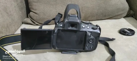  2 كاميرا نيكون D5100 بحالة الوكالة