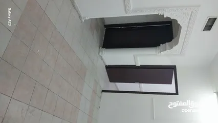  2 شقه للايجار عائلات فقط مع شهر مجانا