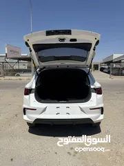 9 سيارة byd luxury e2 2022