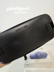  2 Samsung Gear VR oculus- virtual reality