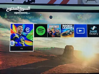  2 جهاز بلايستيشن 4 سلم استعمال خفيف  مع حساب ألعاب وسيدي