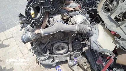  2 قطع سيارات سكراب بورش اودي روز رايز بنتلي