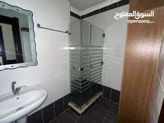  4 شقة غير مفروشة للايجار في مرج الحمام ( Property 38786 ) سنوي فقط