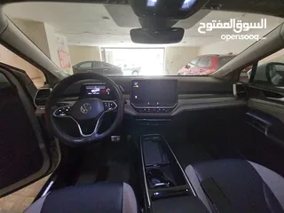  14 فولكس فاجن ID.6 استخدام الاردن تحت الكفالة كاش أو اقساط .. قاطعة مسافة :35000km