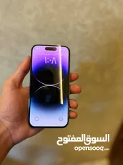  2 ايفون 14 برو حاله ممتازه بدون ولا خدش وارد شرق اوسط مع ملحقاته