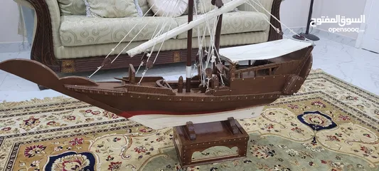  1 سفينة خشبية من التراث العماني
