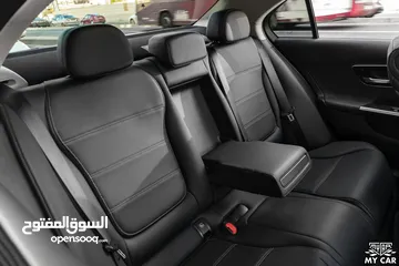  16 2022 Mercedes C200 – Night Package