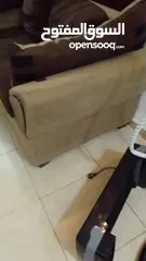  3 طقم كنب 9 مقاعد بحاله جيده مع طاوله تلفاز زجاج