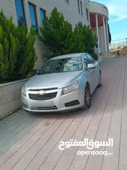  13 سيارة للبيع