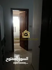  2 شقة فارغة - سوبر ديلوكس - 3نوم 1ماستر - مطلة وقريبة من الخدمات العامة