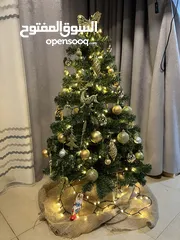  1 شجرة كريسماس