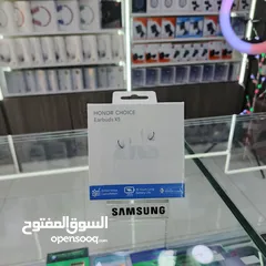  3 سمعاعات الاصليه الهونر x5  الاصليه غنيه عن التعريف تدوم اكثر من اسبوع شحن