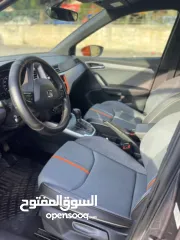  4 سيات ارونا لون مميز للبيع