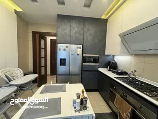 4 شقة مفروشة للإيجار في الصويفية - REF: 14670